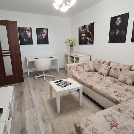 White Glamour Buzău Exterior foto