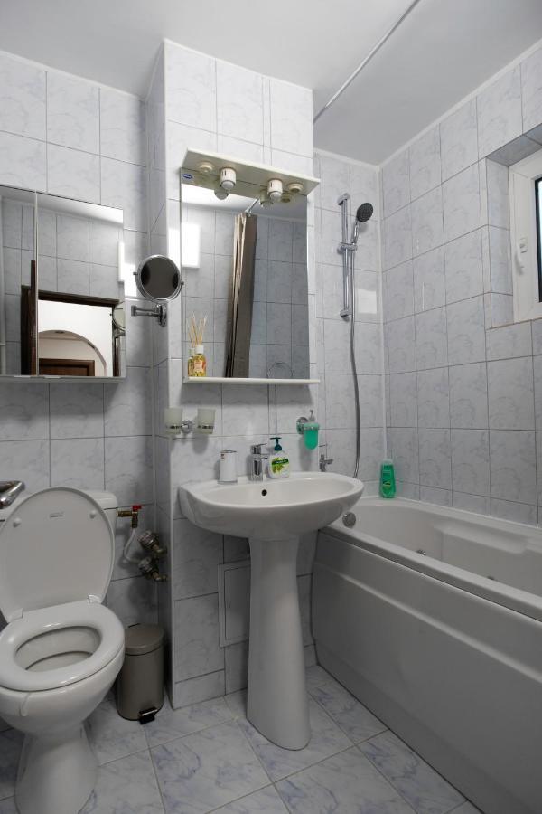 White Glamour Buzău Exterior foto